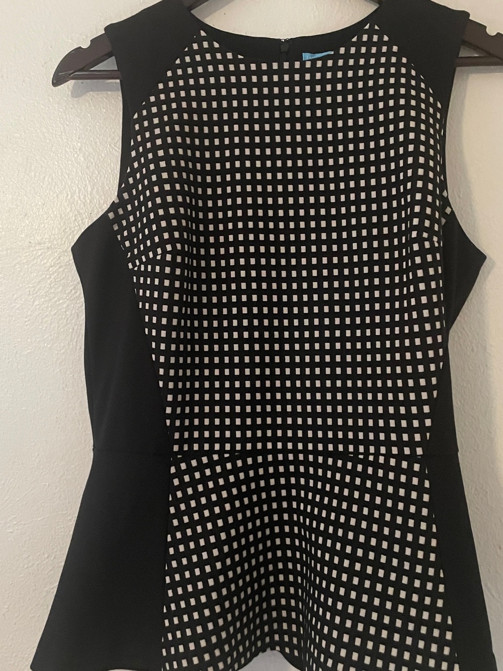 J. McLaughlin Haven Black White Grid Peplum Stretch Knit Top Blouse M